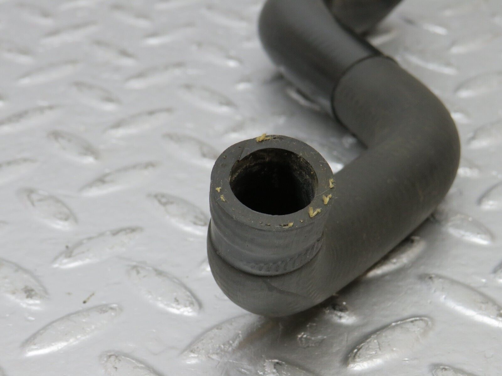 39689 Mercedes-Benz R129 320SL Coupe Coolant Hose Pipe 1269971581