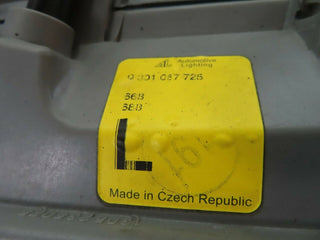 10506 Mercedes-Benz W201 190E Headlight Bosch Left Side 0301067725