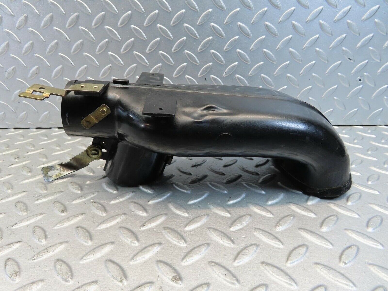 11633 Mercedes-Benz R107 450SL Heater Air Duct