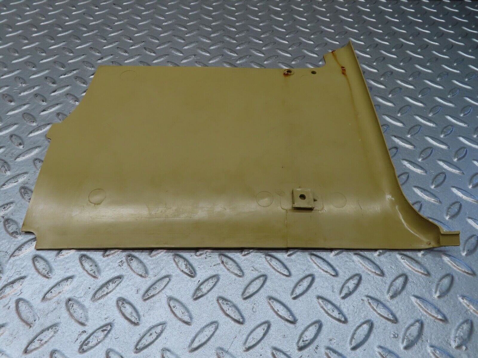 13476 Mercedes-Benz W123 200 Front Left Kick Panel Cream 1236880906