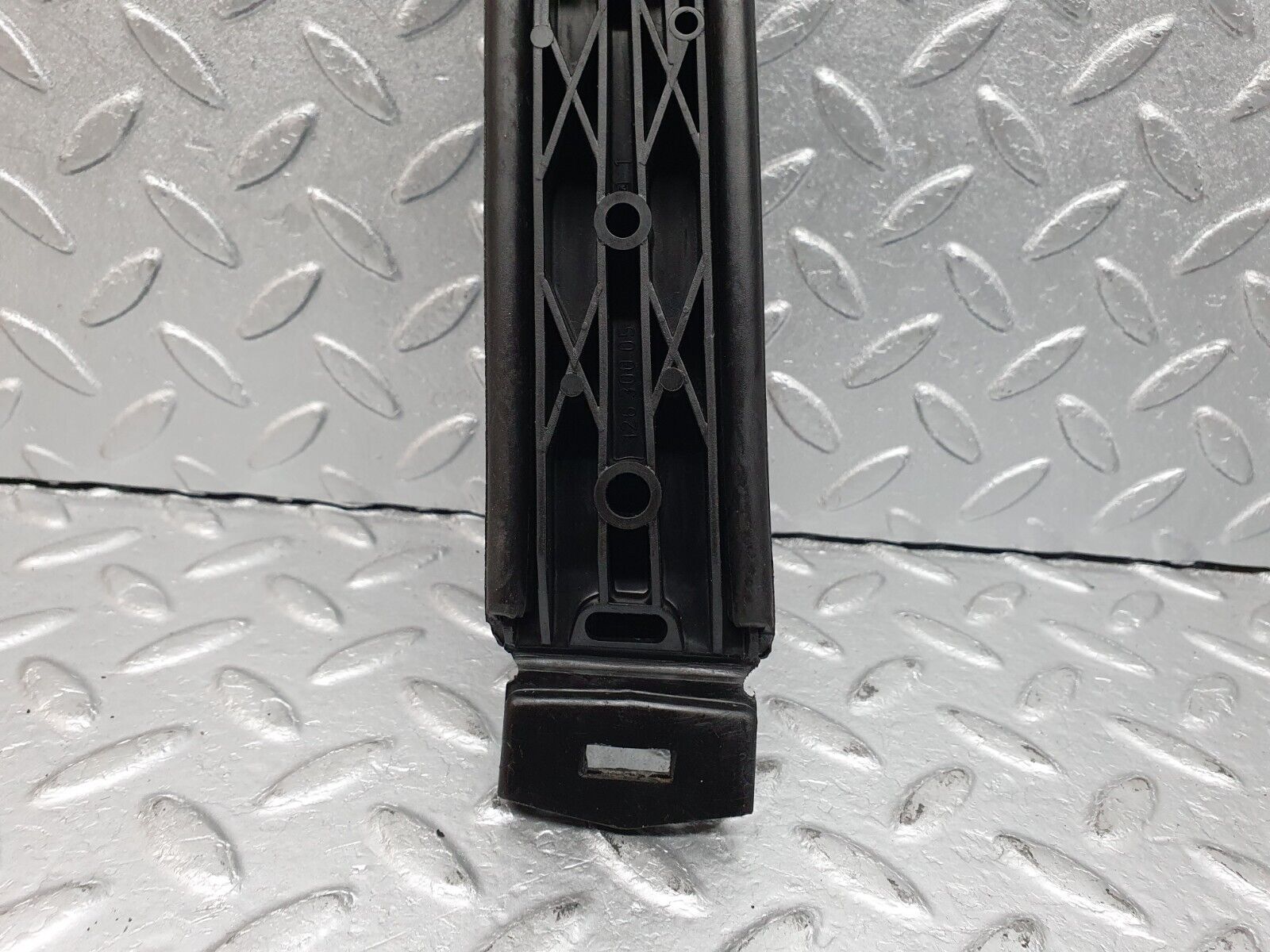 41059 Mercedes-Benz W126 300SE Accelerator Pedal With Rubber 1233010082 1263000504