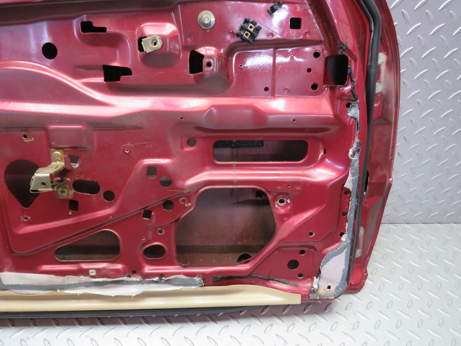 38509 Mercedes-Benz R129 280SL Coupe Left Door