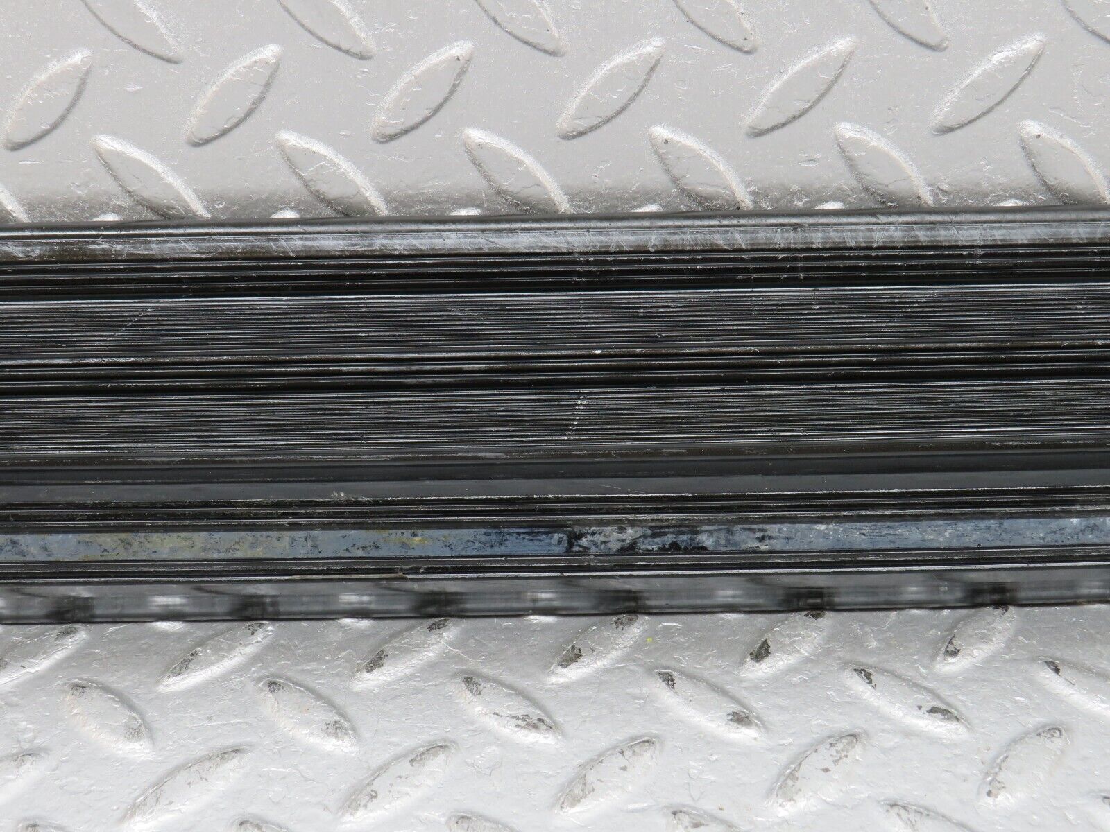 40632 Mercedes-Benz W123 300D Front Left Door Sill Trim Black