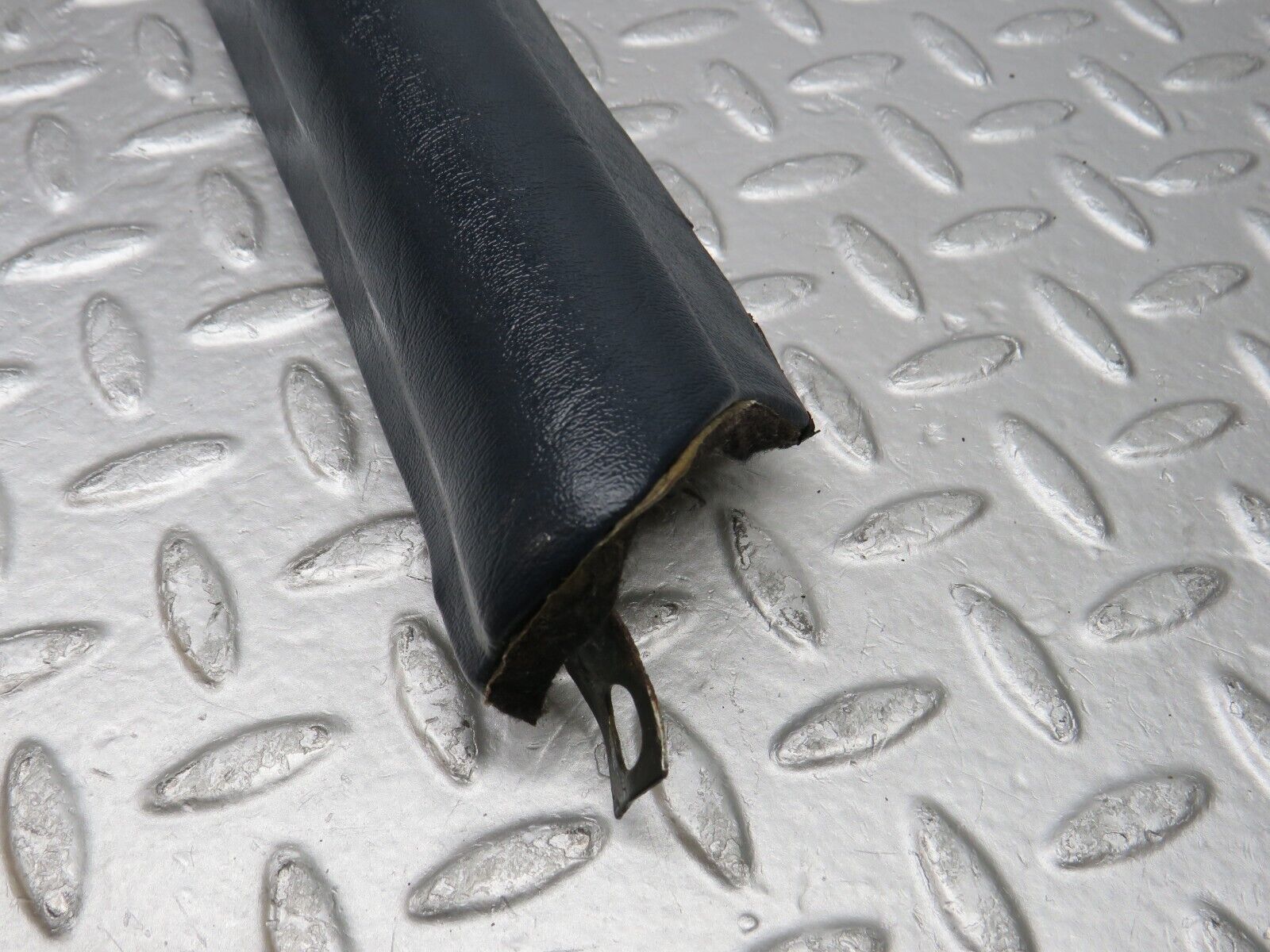 39079 Mercedes-Benz R107 500SL Coupe A Pillar Cover Right Side Blue
