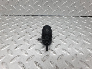 41096 Mercedes-Benz W126 300SE Windscreen Washer Pump 1248690121