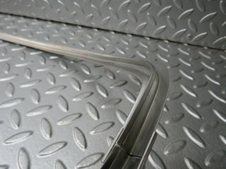 23404 Mercedes-Benz W116 350SE Front Windscreen Chrome Frame