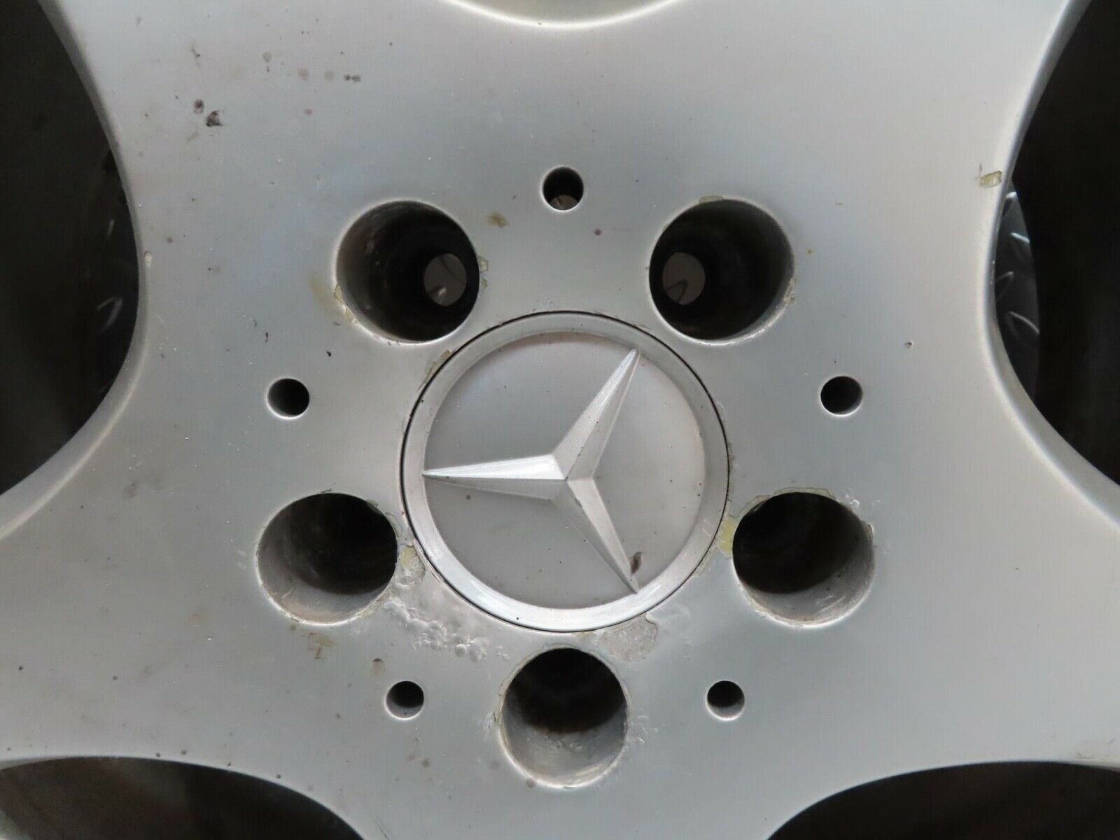 15222 Mercedes-Benz W220 S430 Alloy Wheel 8Jx18H2 ET44 2204010302