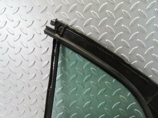 W221 rear right quarter window glass used OEM