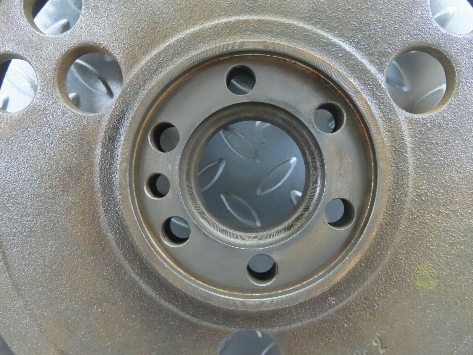 10178 Mercedes-Benz W111 280SE Flywheel 1080320601