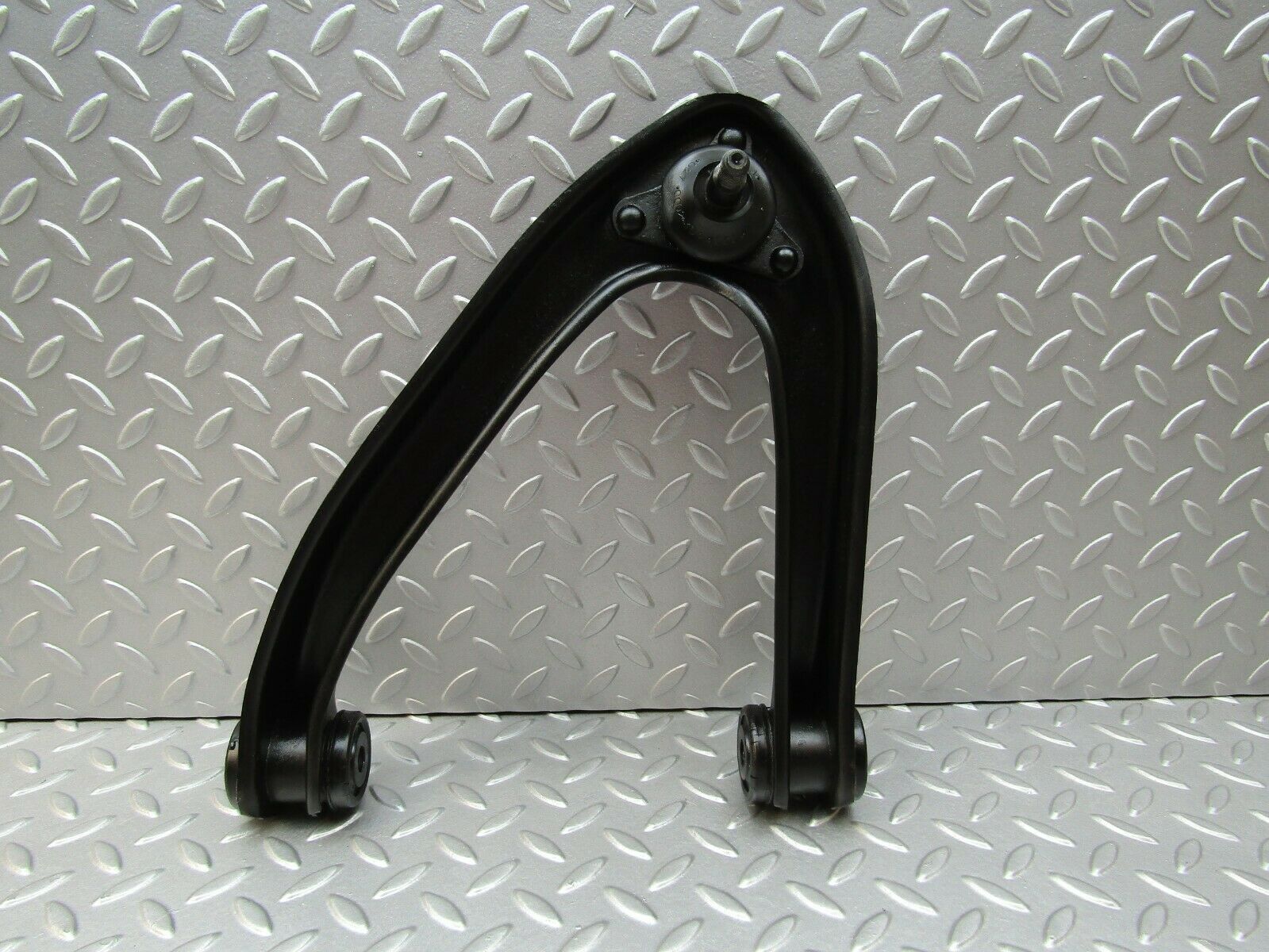 3345 Mercedes-Benz W115 220D Upper Control Arm Front Left