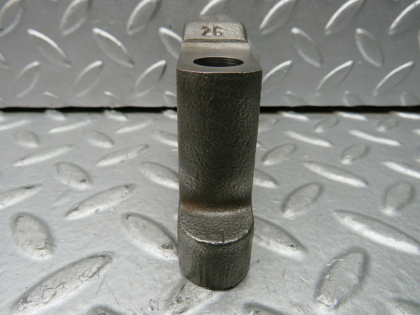 22113 Mercedes-Benz S123 280TE Crankshaft Bearing Holder Block 1080110211