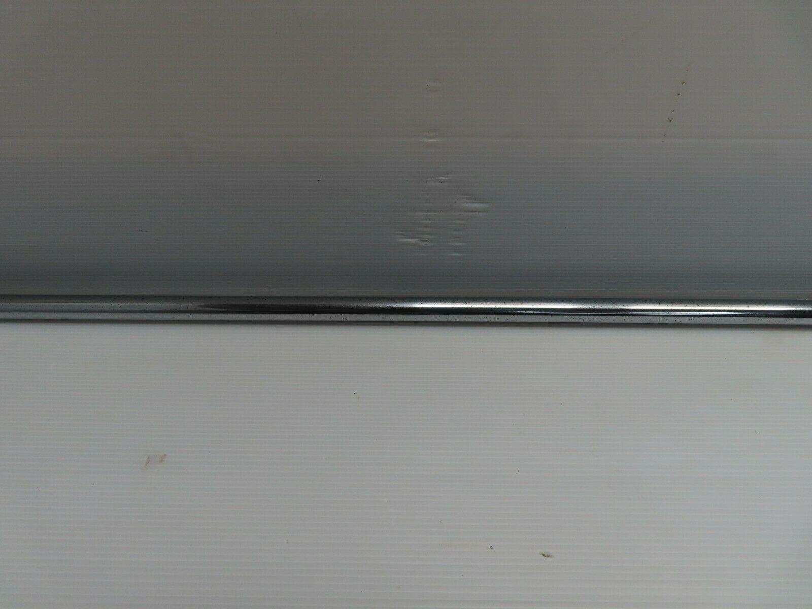 7783 Mercedes-Benz S123 230TE Wagon Roof Bar Roof Rack Chrome Right 1238421014