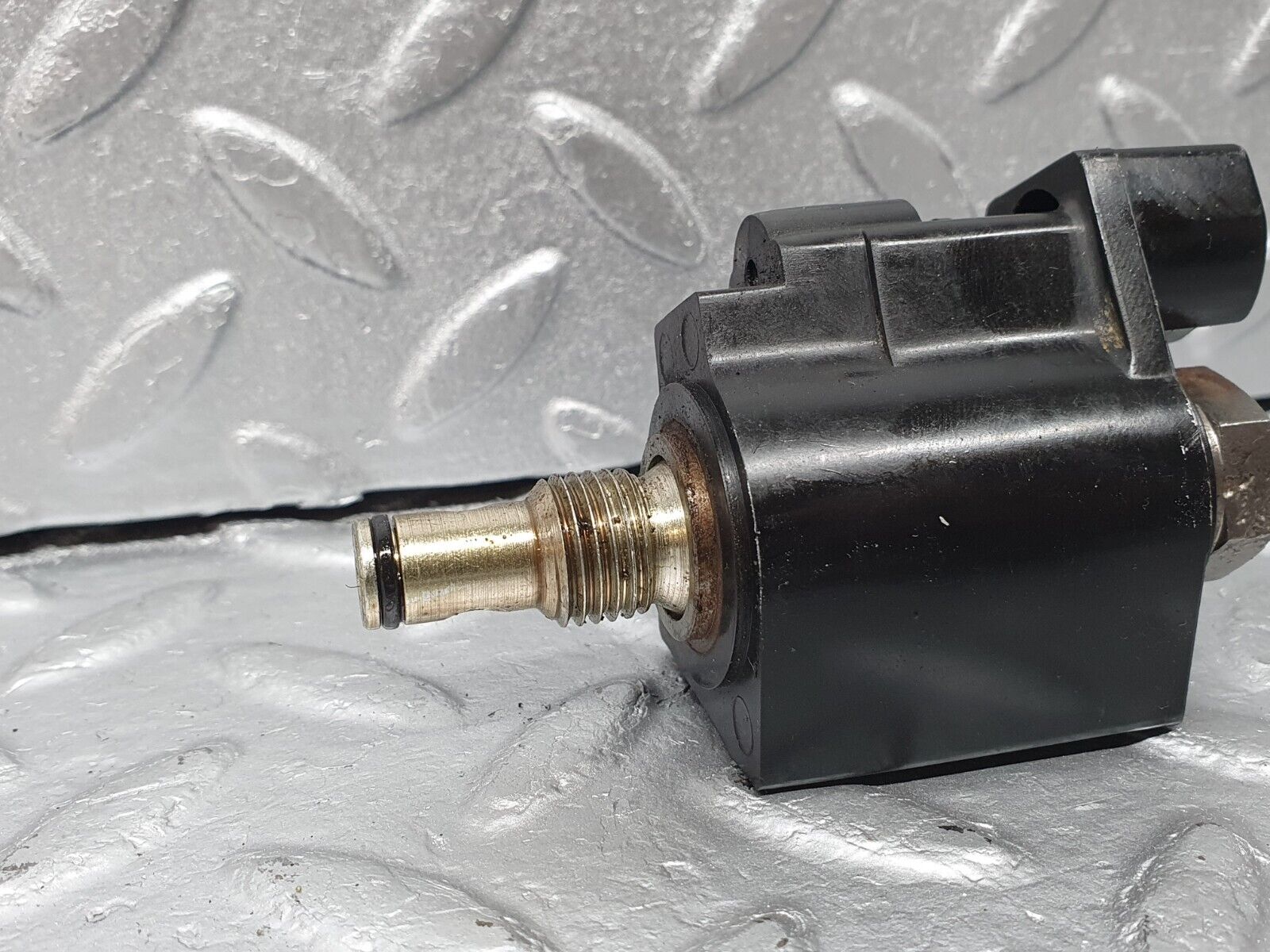 41316 Mercedes-Benz W123 300D Automatic Gearbox Solenoid Valve 722.118 0003041890