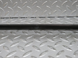 27960 Mercedes-Benz W123 280E Front Left Fender Wing Centre Moulding Trim