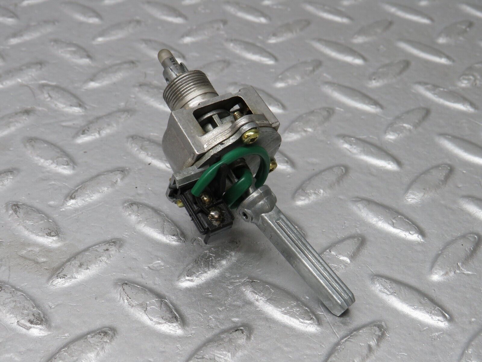 36697 Mercedes-Benz W201 190E 2.0L Heater Control Switch