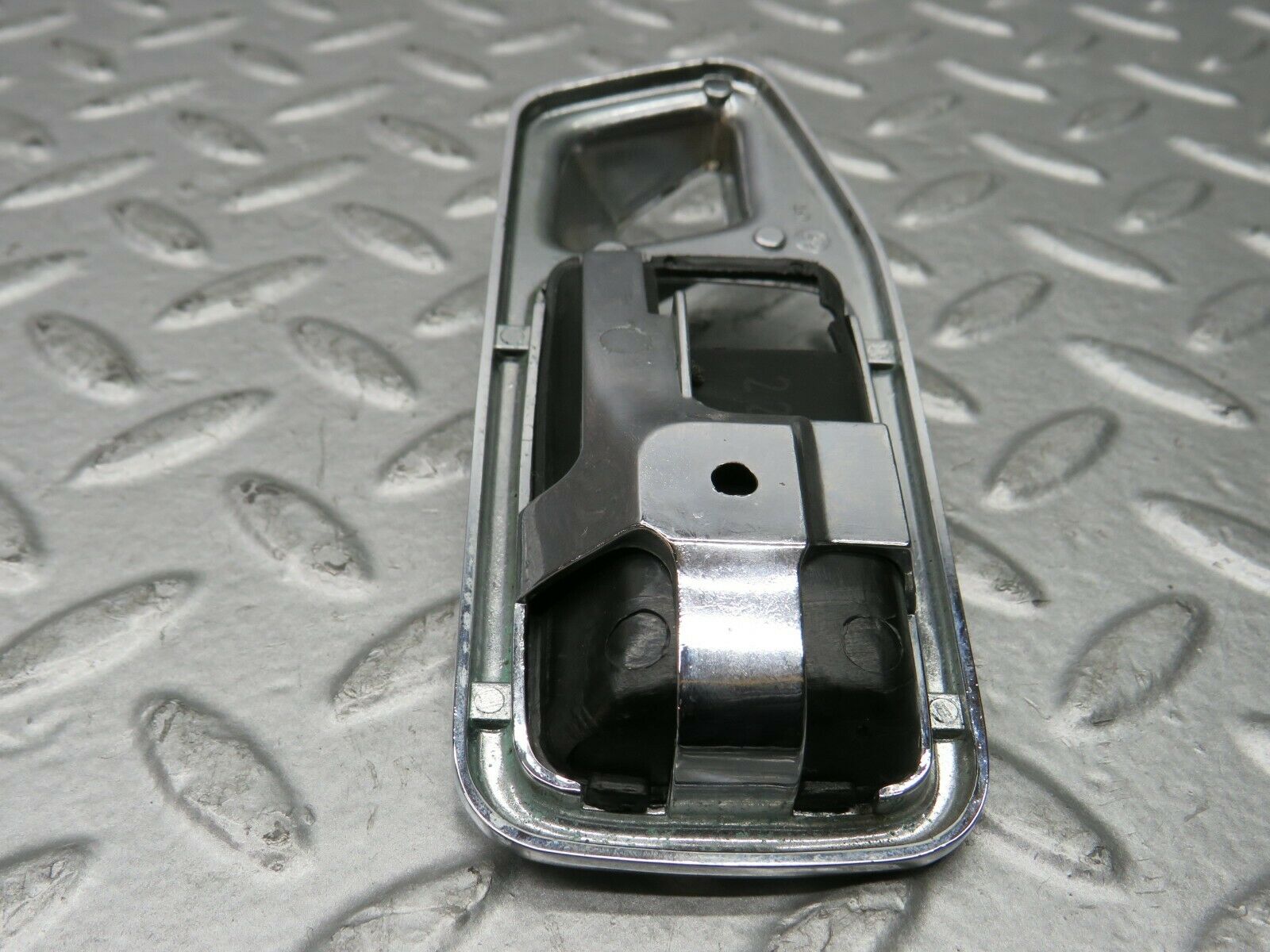 21976 Mercedes-Benz S123 280TE Wagon Chrome Frame For Door Opener Left 1167660111
