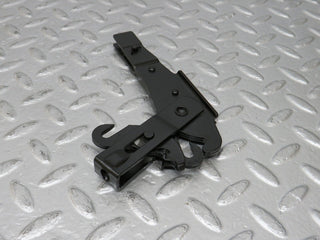 34588 Mercedes-Benz C126 380SEC Coupe Handbrake Adjusting Handbrake Regulator