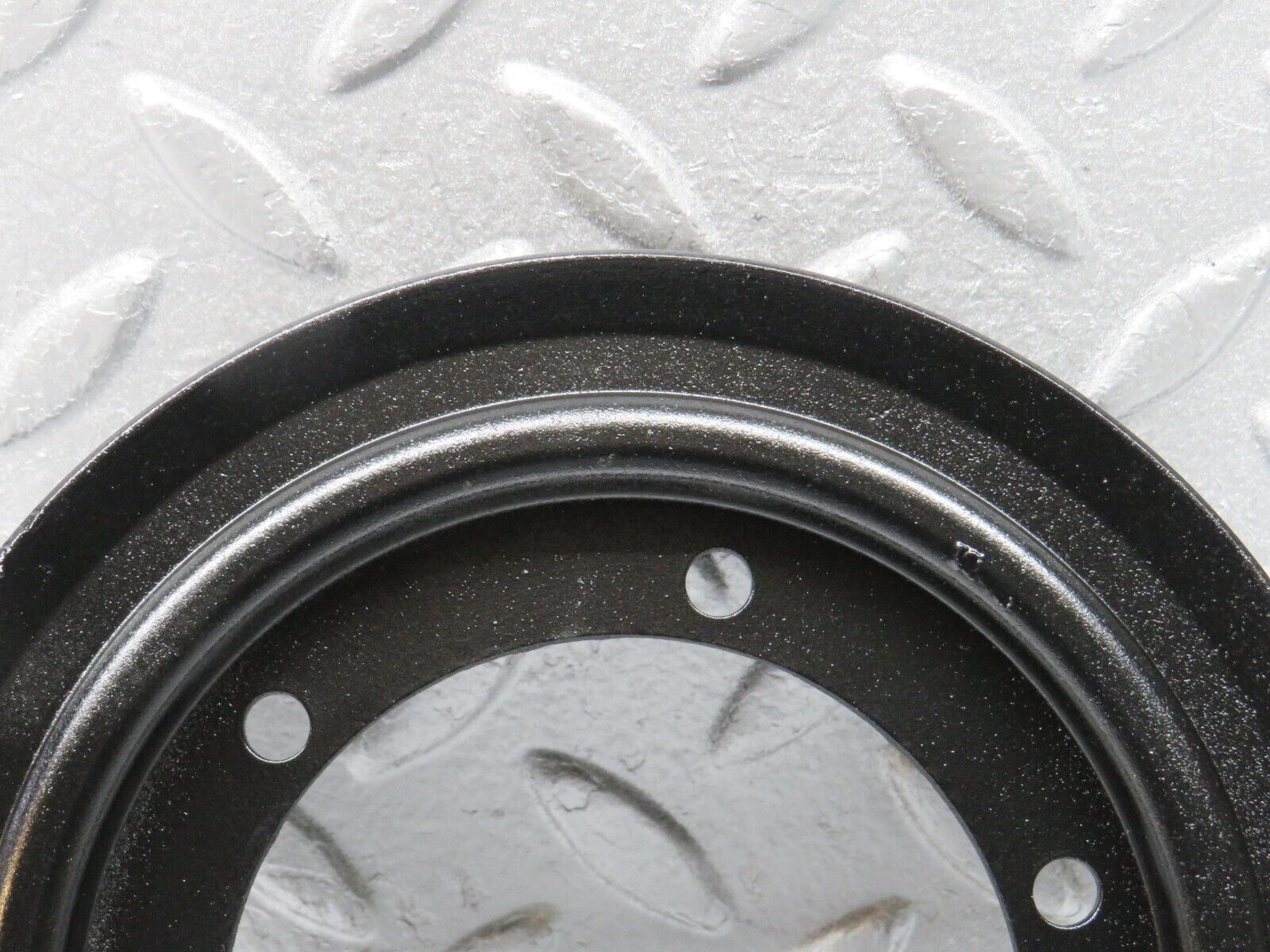 38546 Mercedes-Benz R129 280SL Coupe Crankshaft Pulley
