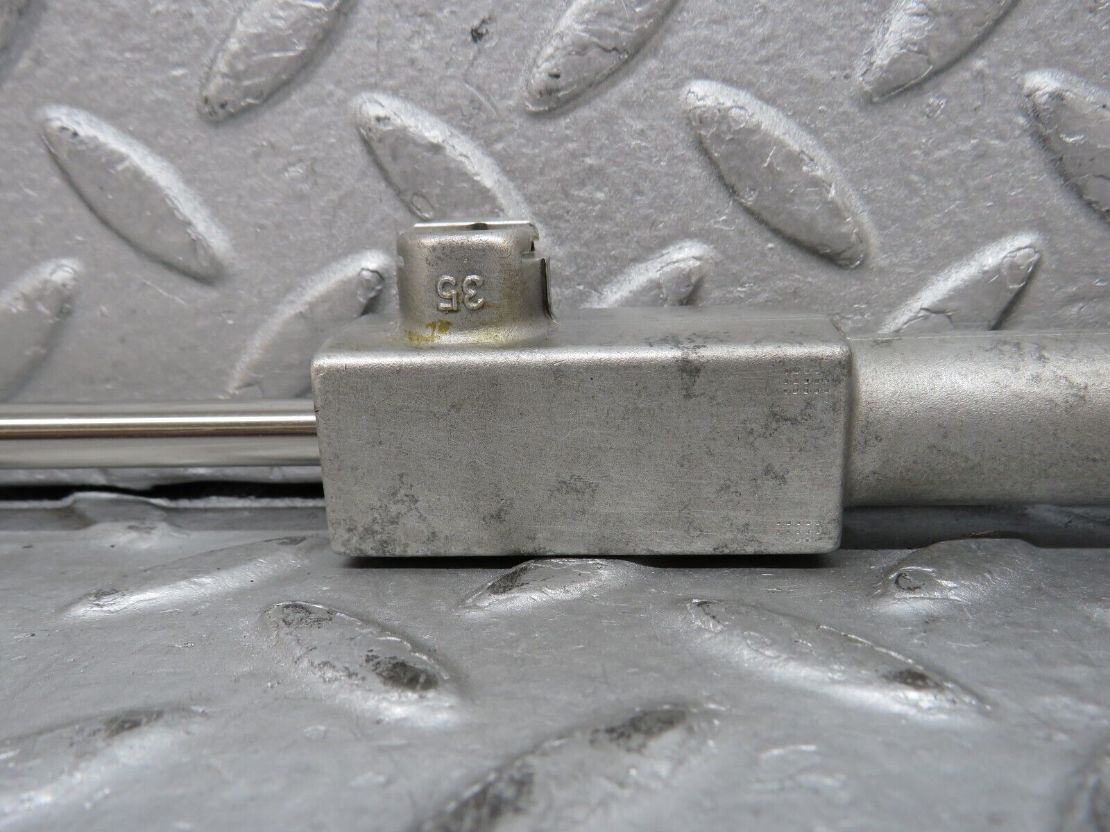 37821 Mercedes-Benz A124 320E Cabriolet Soft Top Hydraulic Actuator Left Side 1248000372