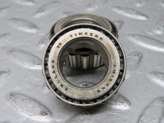 R129 SL wheel hub locking cap with bearing used OEM