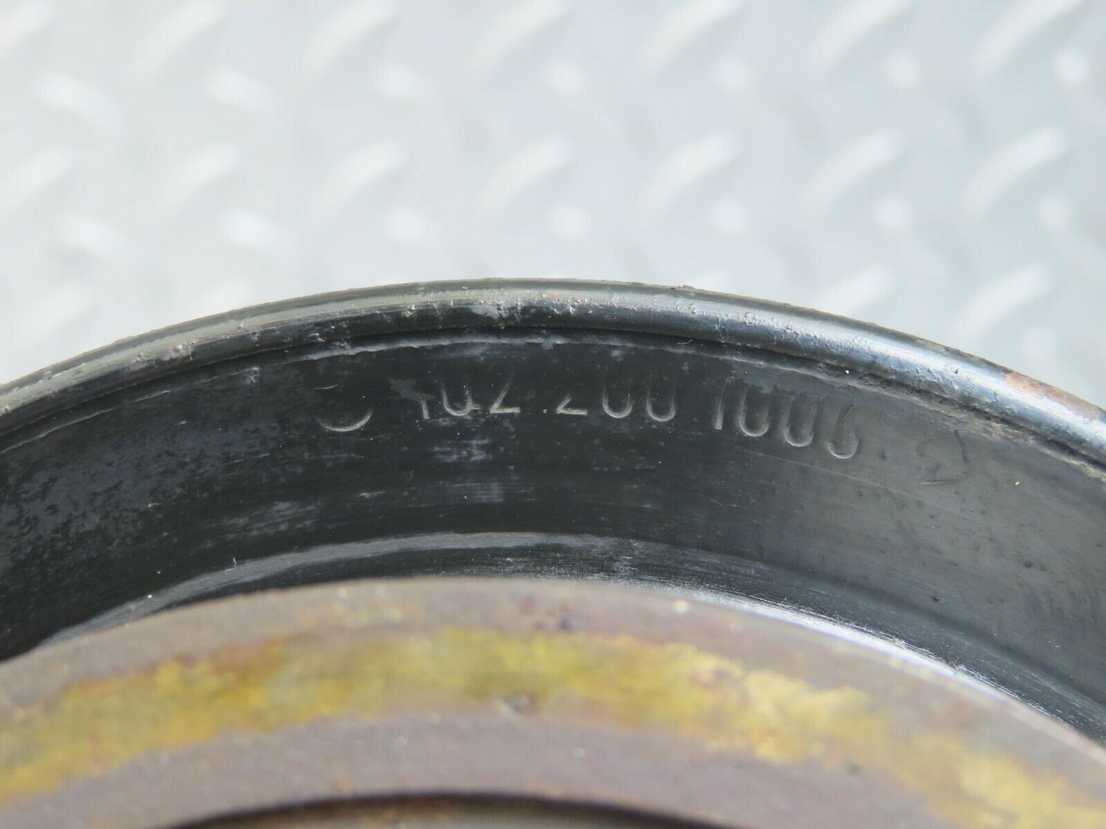 8767 Mercedes-Benz W124 Water Pump Pulley 1022001005