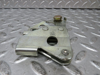 26337 Mercedes-Benz W116 450SE Front Right Seat Belt Bracket