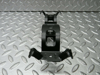 22430 Mercedes-Benz C124 E220 Coupe Fuel Pump Fuel Filter Bracket Holder