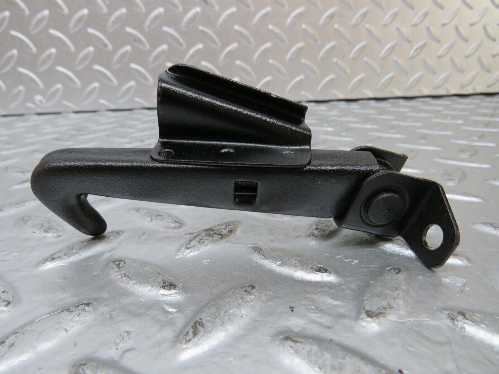 26114 Mercedes-Benz W116 450SE Bonnet Safety Latch Pair