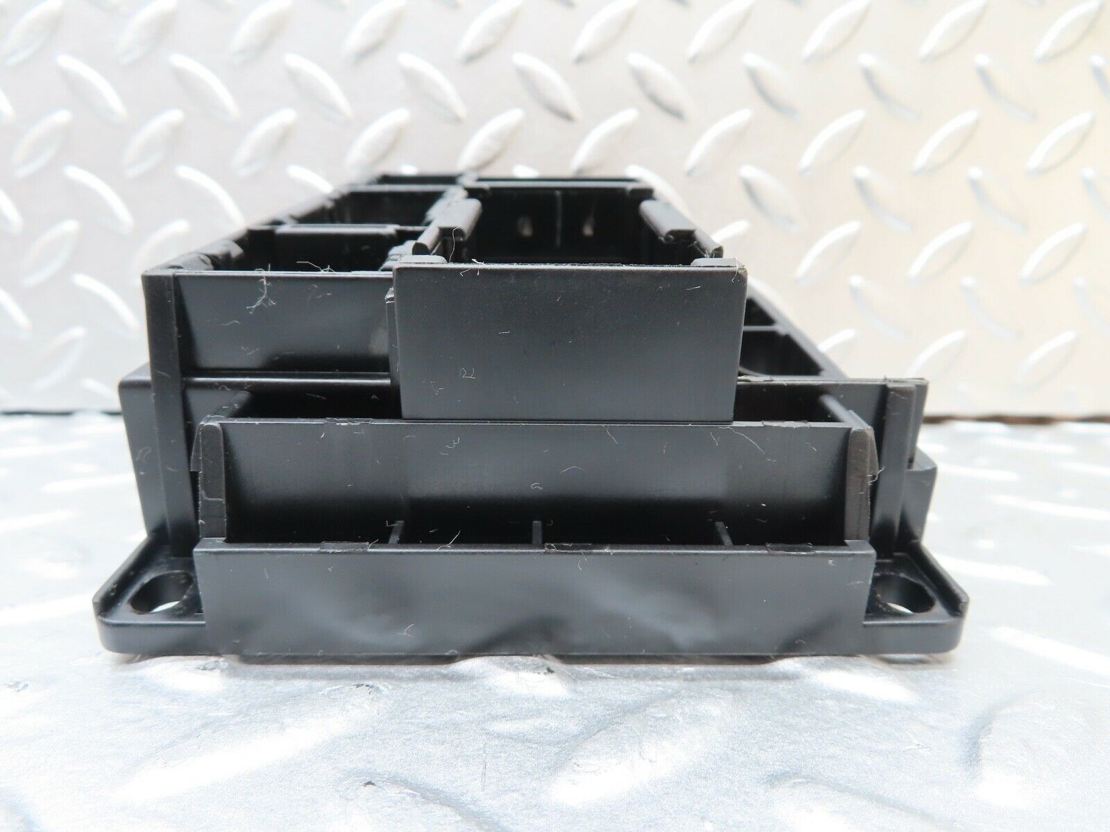 19911 Mercedes-Benz R129 300SL Coupe Relay Bracket 1295450140