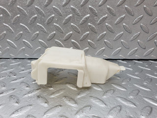 41589 Mercedes-Benz W124 200E Rear Door Lock Vacuum Actuator Cover 1248050590