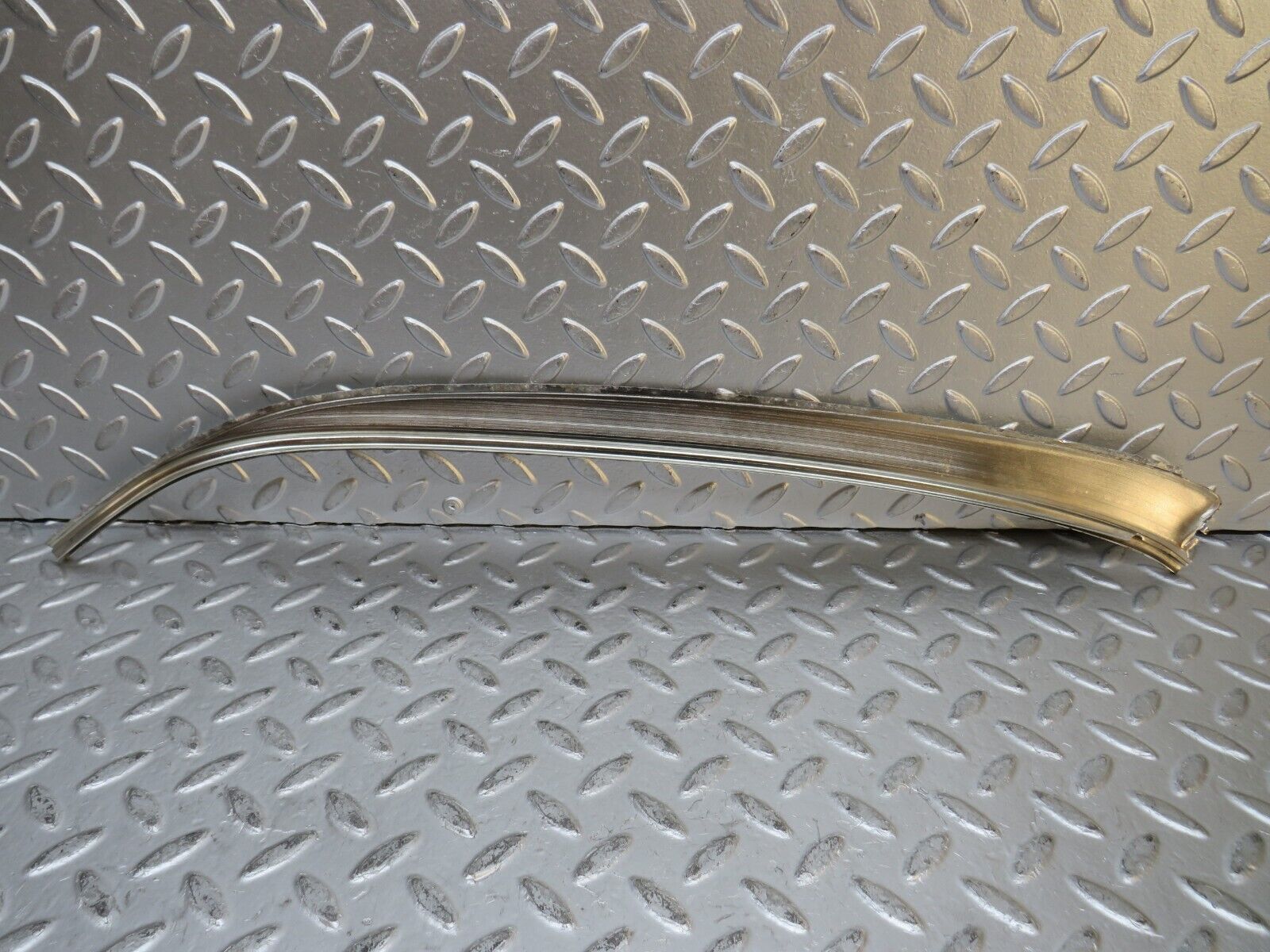 29921 Mercedes-Benz W123 230E C Pillar Exterior Chrome Trim Right Side