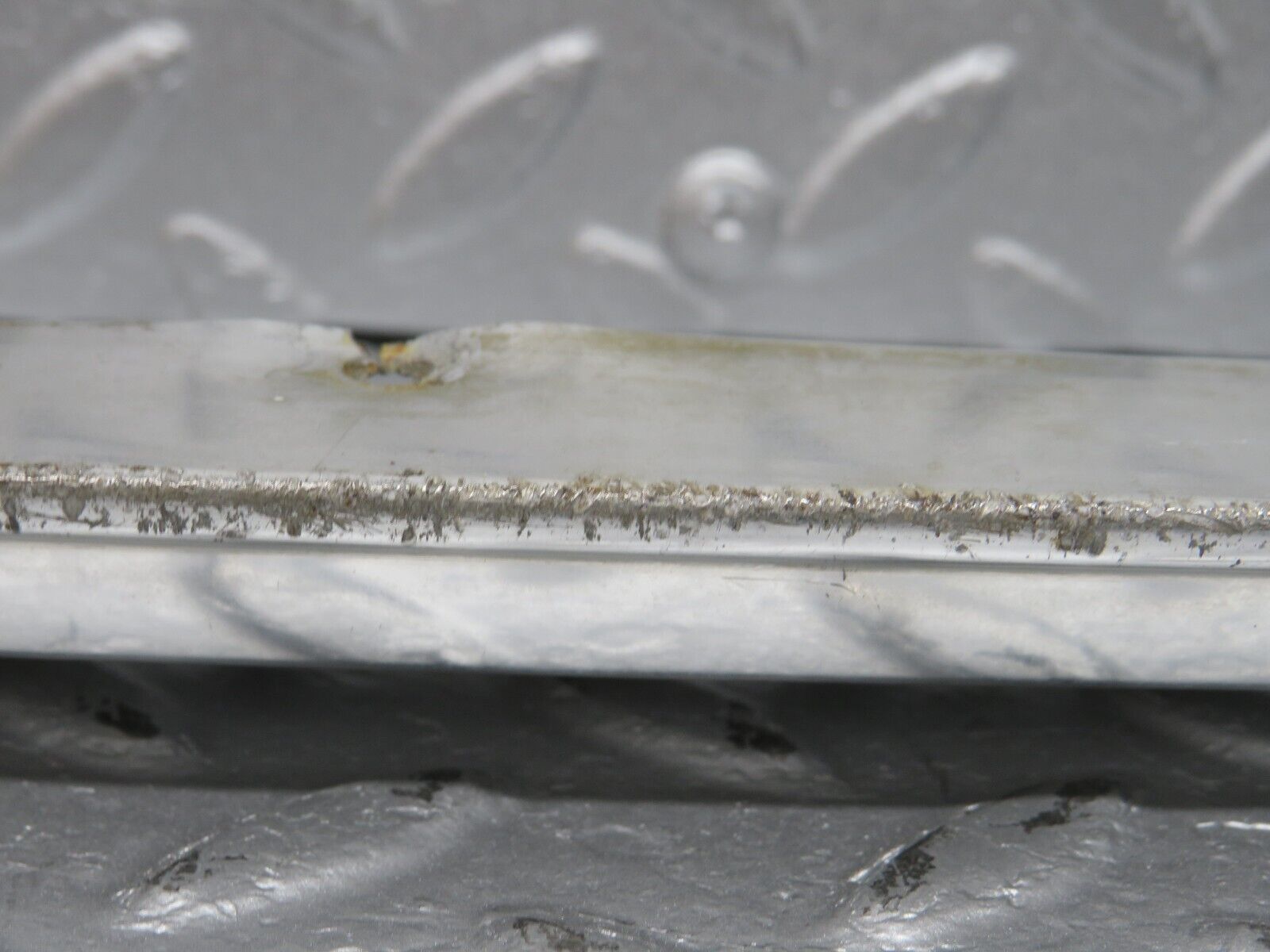 40200 Mercedes-Benz R107 Hardtop Under Windshield Chrome Trim
