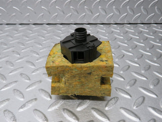 30300 Mercedes-Benz W124 230E Temperature Sensor 0008301908 0130002802