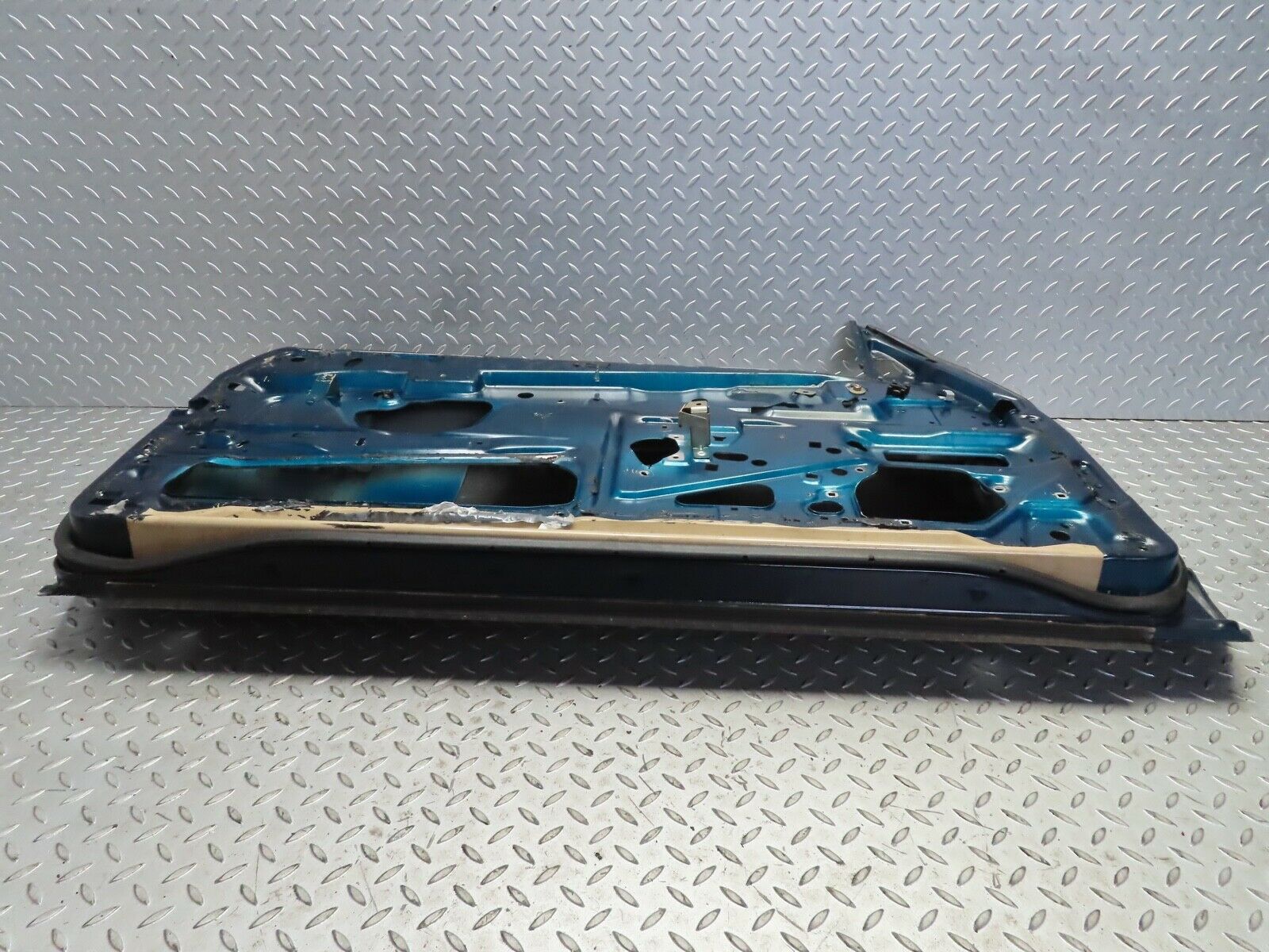 19838 Mercedes-Benz R129 300SL Coupe Left Door