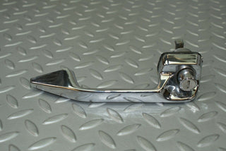 W115 door handle front right used OEM