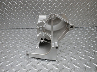 W124 power steering pump bracket used OEM