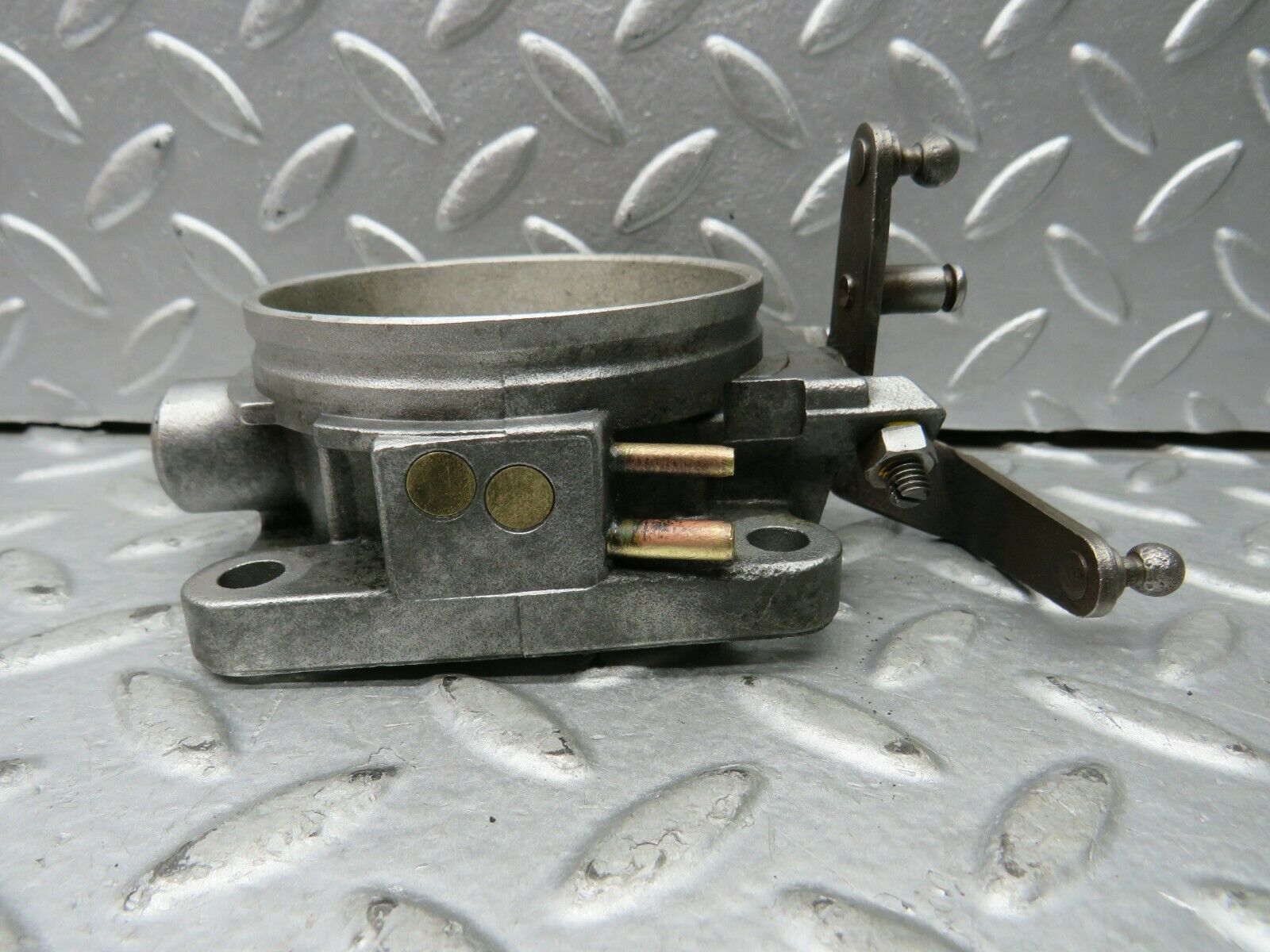 22175 Mercedes-Benz S123 280TE Wagon Throttle Body Valve