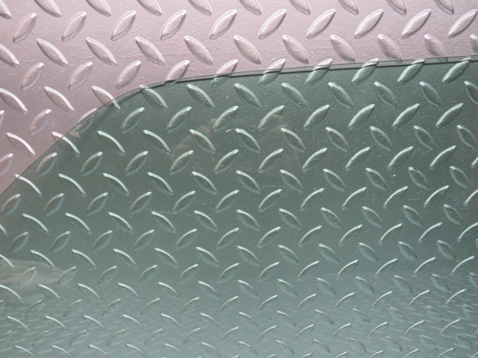 31448 Mercedes-Benz S124 220TE Wagon Rear Right Trunk Quarter Window Glass