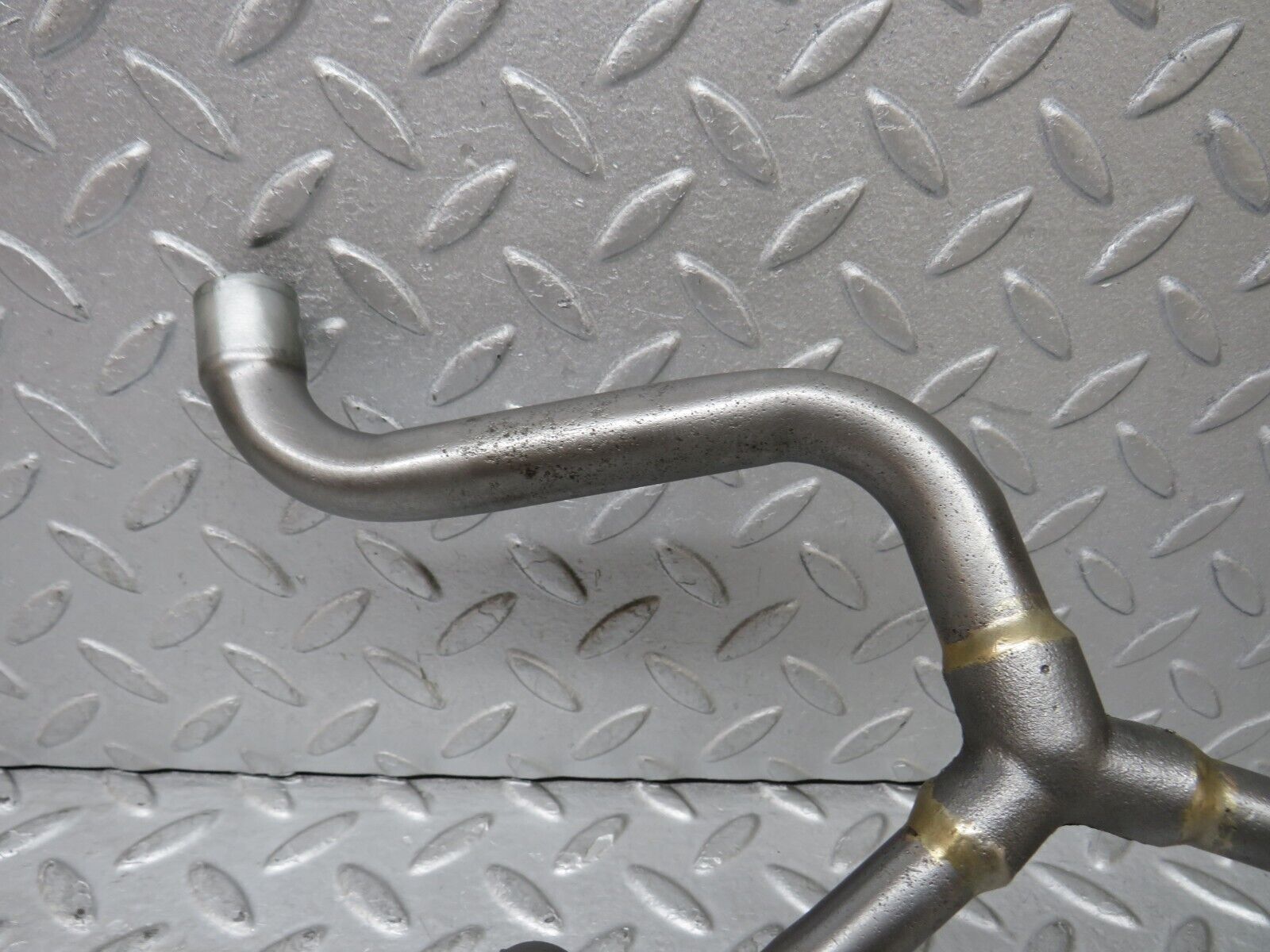 37665 Mercedes-Benz W109 300SEL Air Intake Hose Pipe