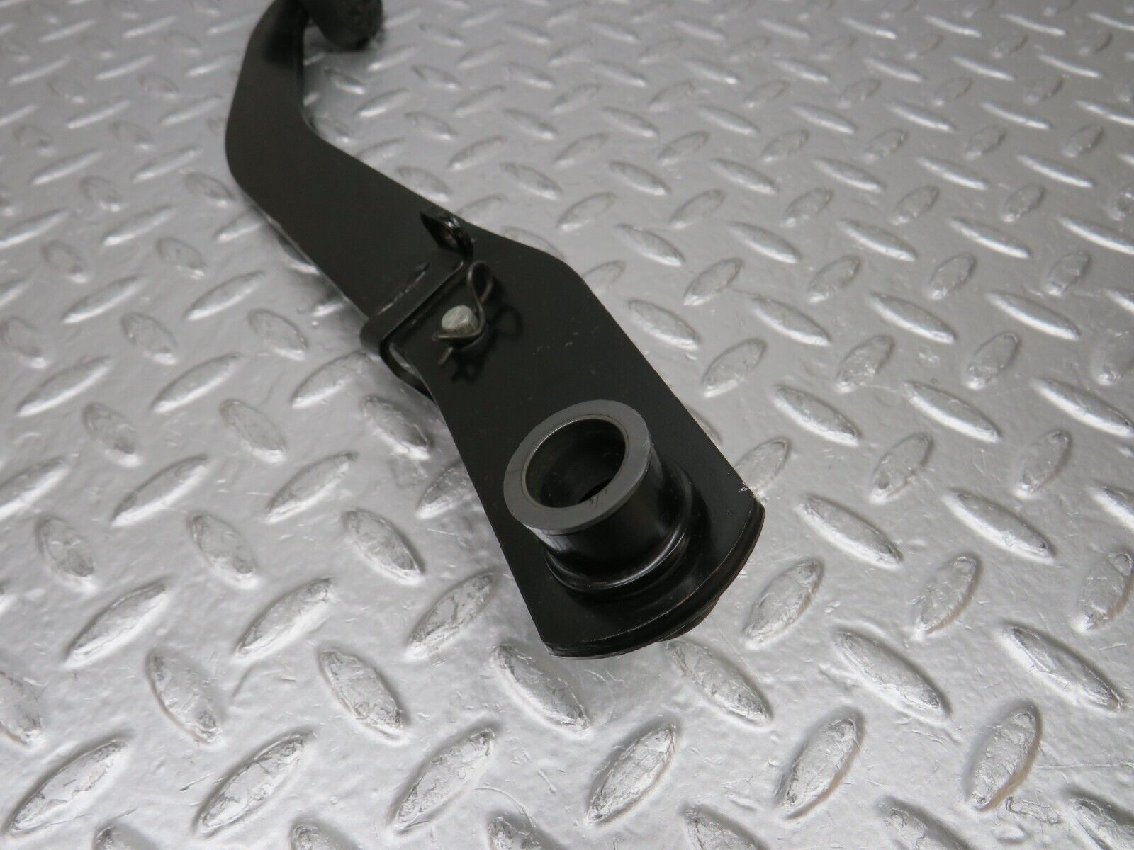 31351 Mercedes-Benz S124 220TE Wagon Brake Pedal With Rubber 2012920082