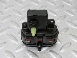 34901 Mercedes-Benz W210 320E Heater Box Vacuum Actuator 9449149102