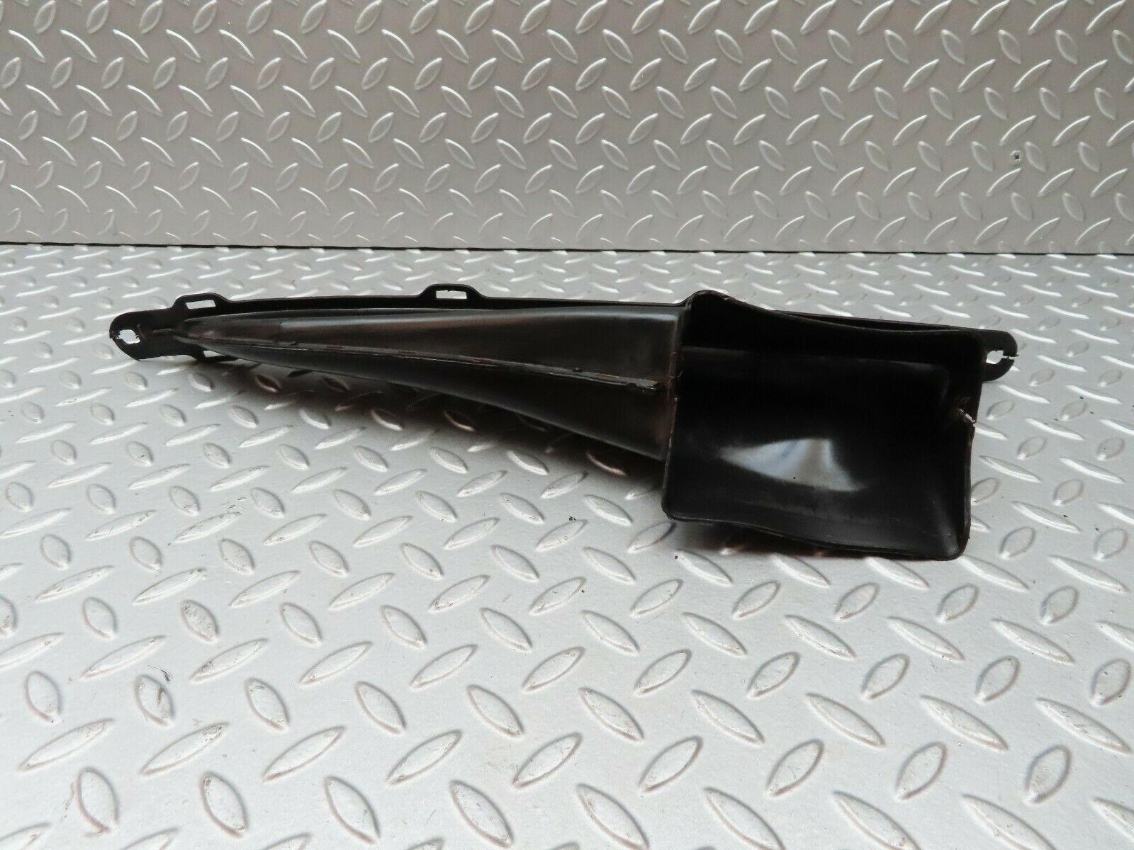 4869 Mercedes-Benz W114 280CE Coupe Air Duct For Windscreen Defroster Right