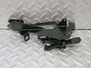 38118 Mercedes-Benz A124 320E Cabriolet Throttle Linkage 1040702321