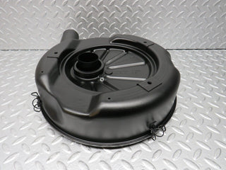 40600 Mercedes-Benz W123 300D Air Filter Box Housing 0110946802 0010949504