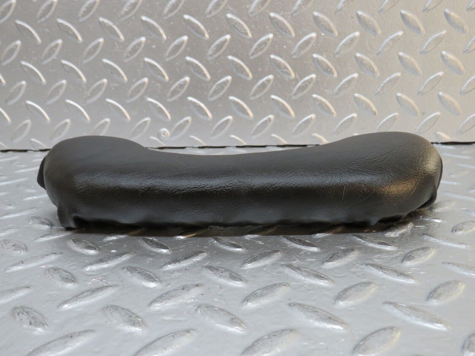 0187 Mercedes-Benz W120 Ponton Arm Rest Top Pad Black