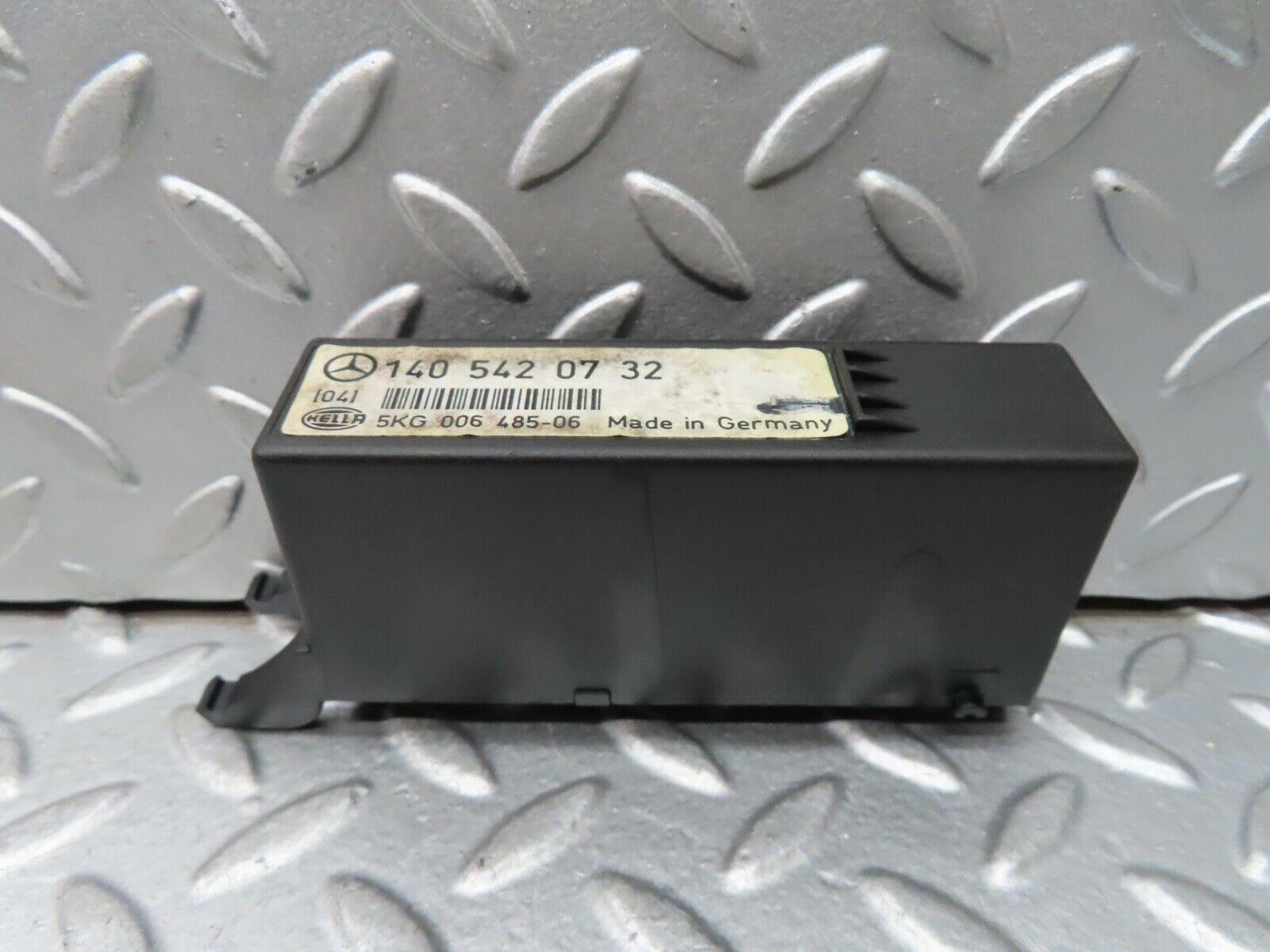 19675 Mercedes-Benz C140 CL420 Coupe Light Control Unit 1405420732
