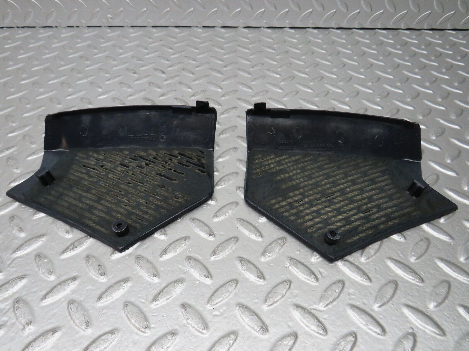 26876 Mercedes-Benz W123 240D Dashboard Speaker Covers 1236802707 1236802807