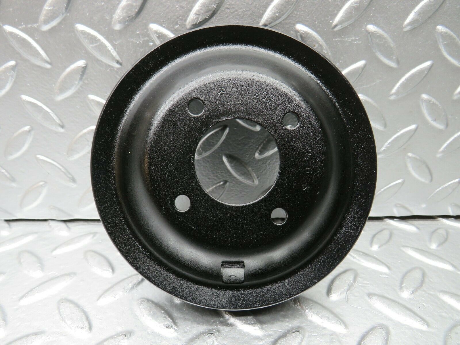 22548 Mercedes-Benz C124 E220 Coupe Water Pump Pulley 1112020110