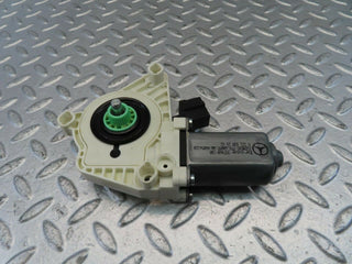 11192 Mercedes-Benz W221 S320 Rear Left Door Window Regulator Motor 997460100