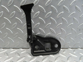 11555 Mercedes-Benz C123 230CE Coupe Bonnet Safety Latch